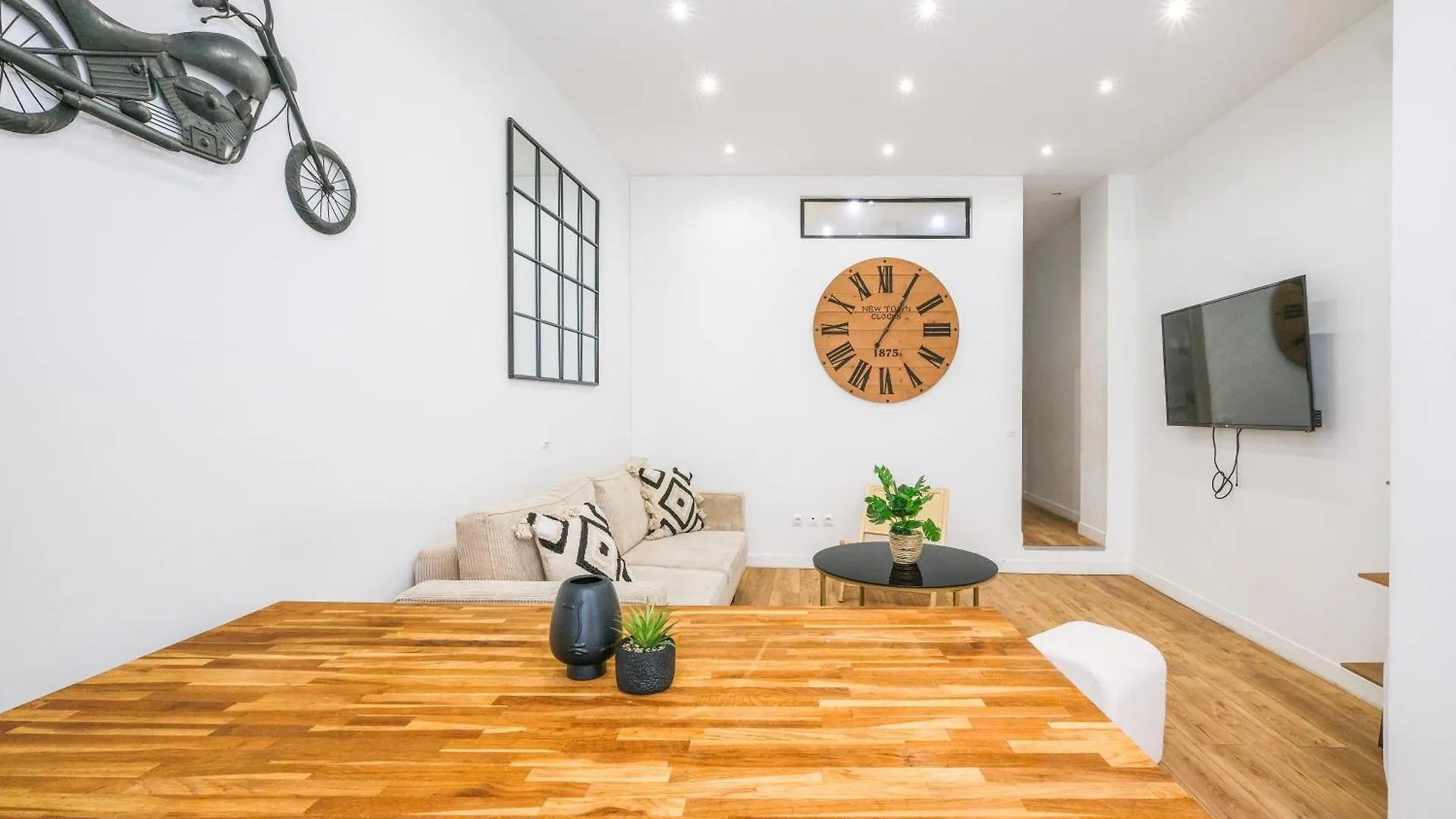 Apartment Notre Dame, Odeon 5e, Triplex 2 Salles De Bain